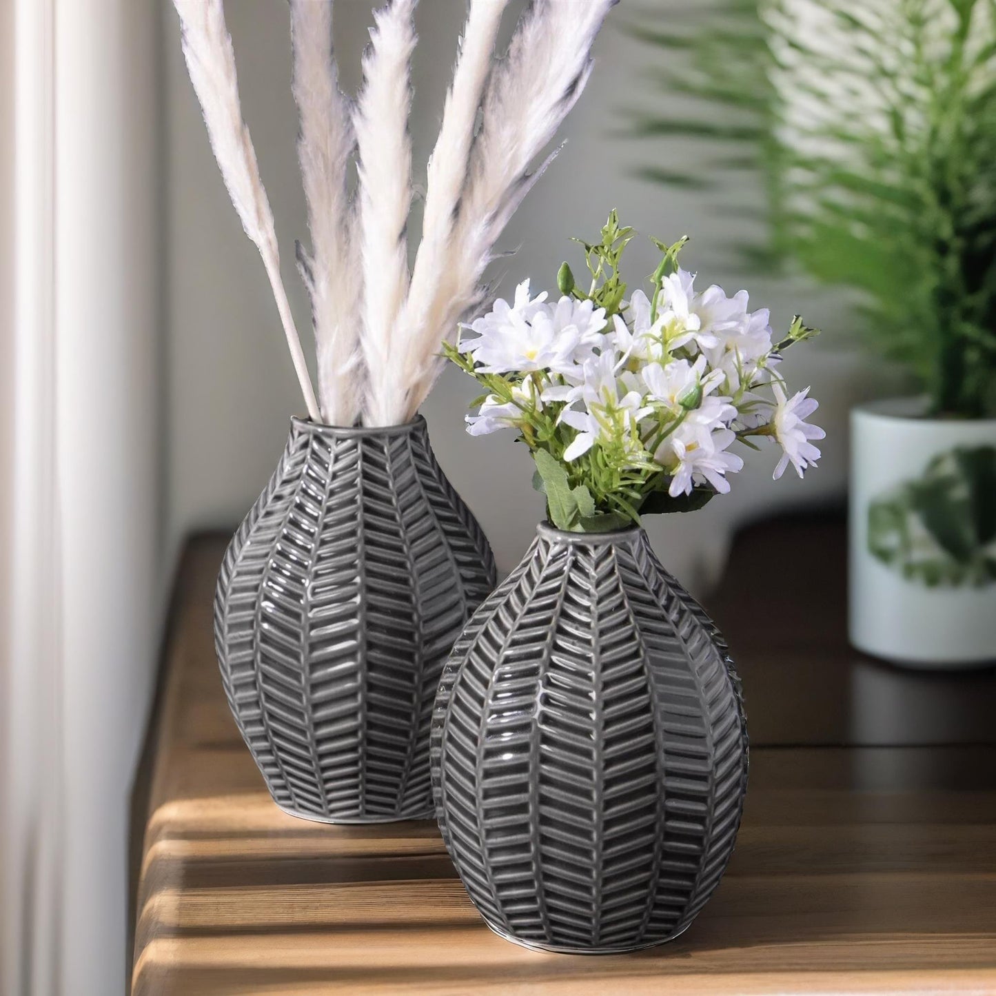 set of 2 grey leaf ceramic vase