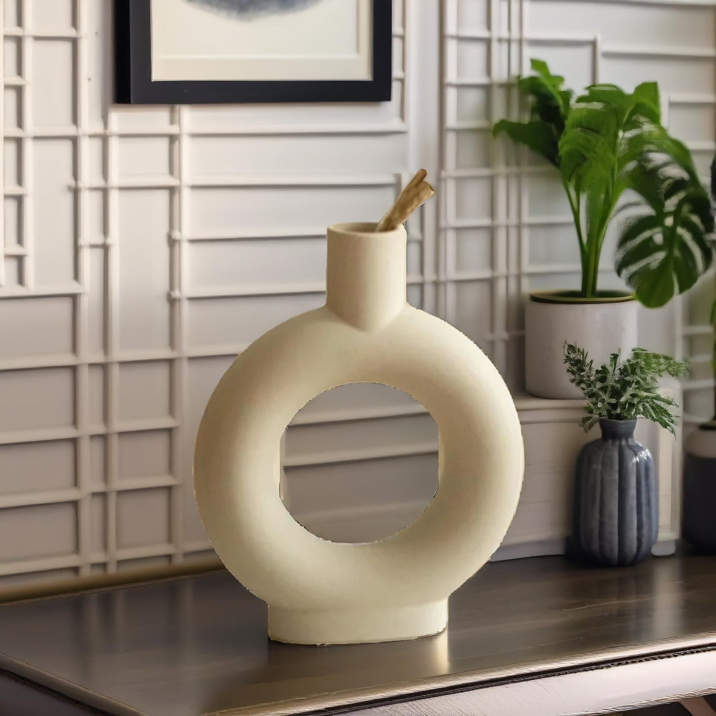 donut round ceramic vase